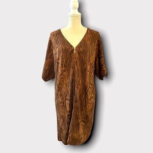 Vivianne Tam | EUC Women’s Relaxed Fit Sweater Dress Size M Medium